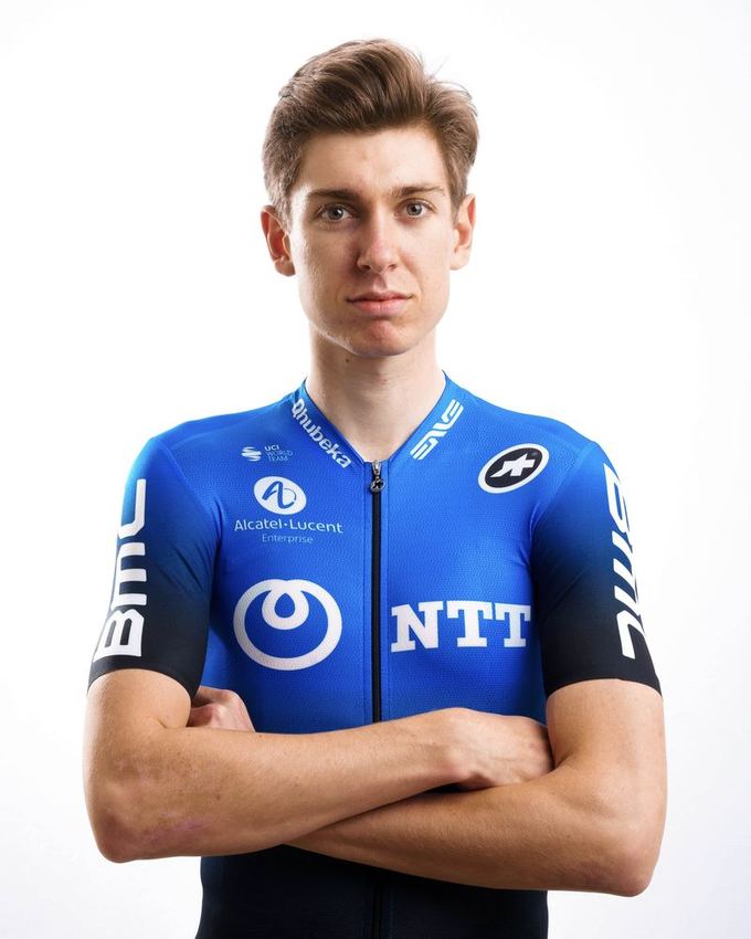 Andreas Stokbro i NTT Pro Cycling-trøjen